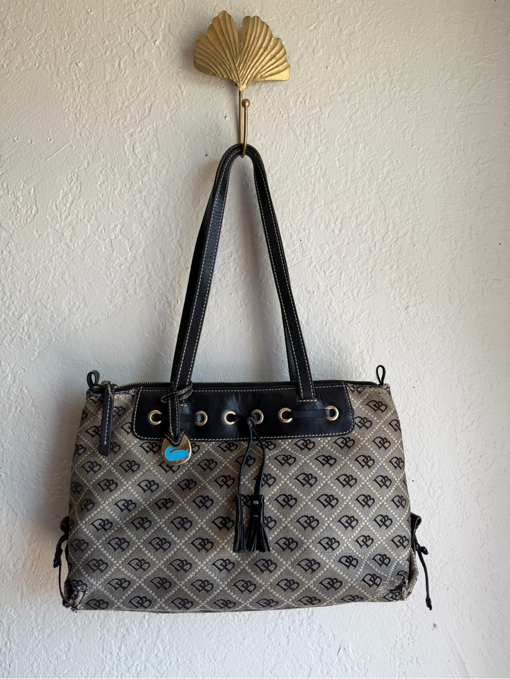 Dooney & Bourke Black and Tan Logo Shoulder Bag